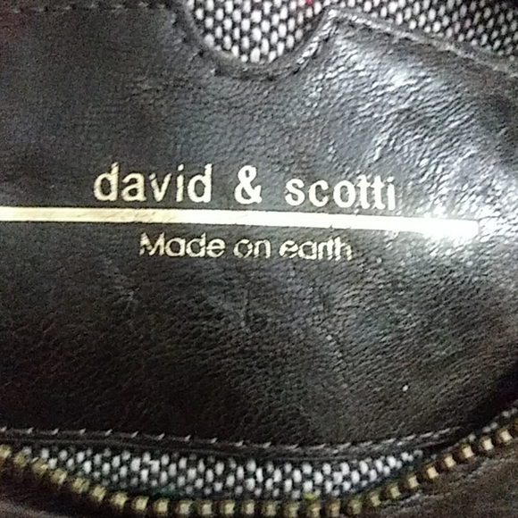 David & Scotti Hand Bag - Picture 4 of 6